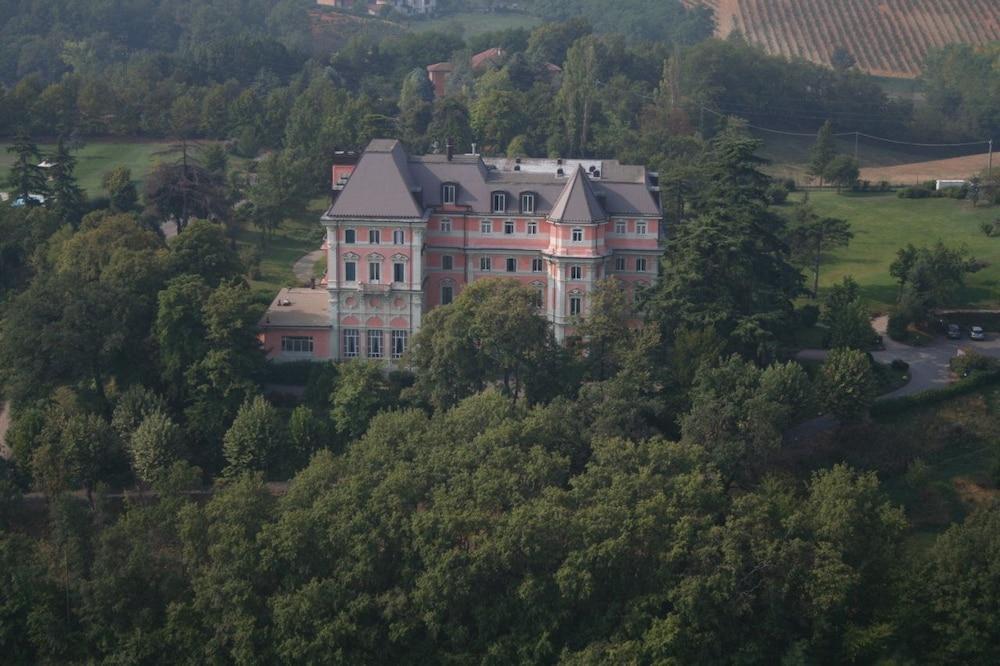 Relais Villa Pomela Novi Ligure Exterior photo